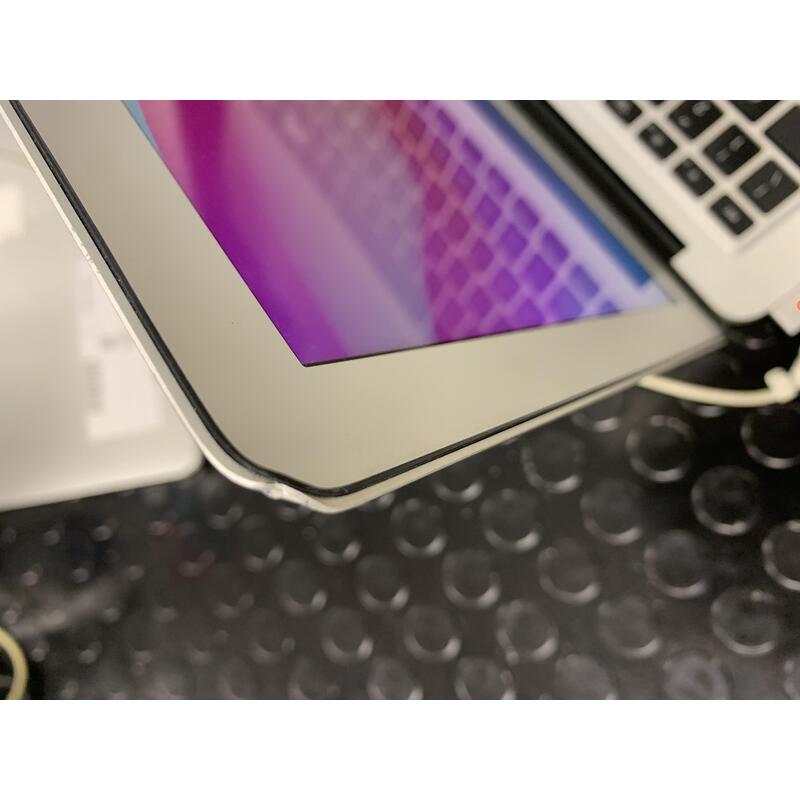 Apple Reacondicionado Macbook Air 6.2 A1466 I5 2 Nucleos 1.3 Ghz 4gb 250gb Ssd 13.3" Teclado Español Macos Instalado 1 Año De Garantia