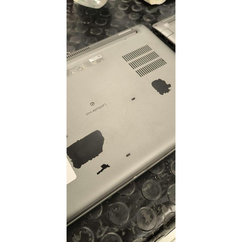Portatil Reacondicionado Dell Latitude 5420 I7-1185g7 16gb 512gb Ssd 14" Fhd Win11pro Marcas De Uso Teclado Español Grado B 1 Año De Garantia