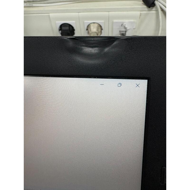 Portatil Reacondicionado Lenovo Thinkpad L570 I5-7200u 8gb 256gb Ssd 15.6" Drw W10p Instalado Teclado Español Negro Grado B 1 Año De Garantia