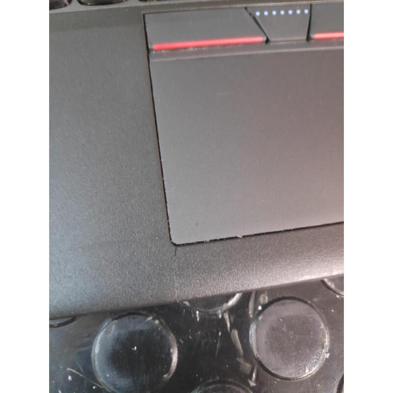 Portatil Reacondicionado Lenovo Thinkpad X270 12.5"Fhd Táctil I5-7300u 8gb Ram 256 Gb Ssd W11pro Instalado Teclado Italiano  Taras Estéticas 1 Año De Garantia